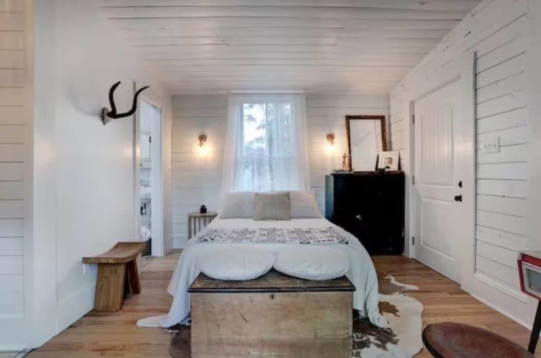 walk 2 beach! cozy casita guesthouse