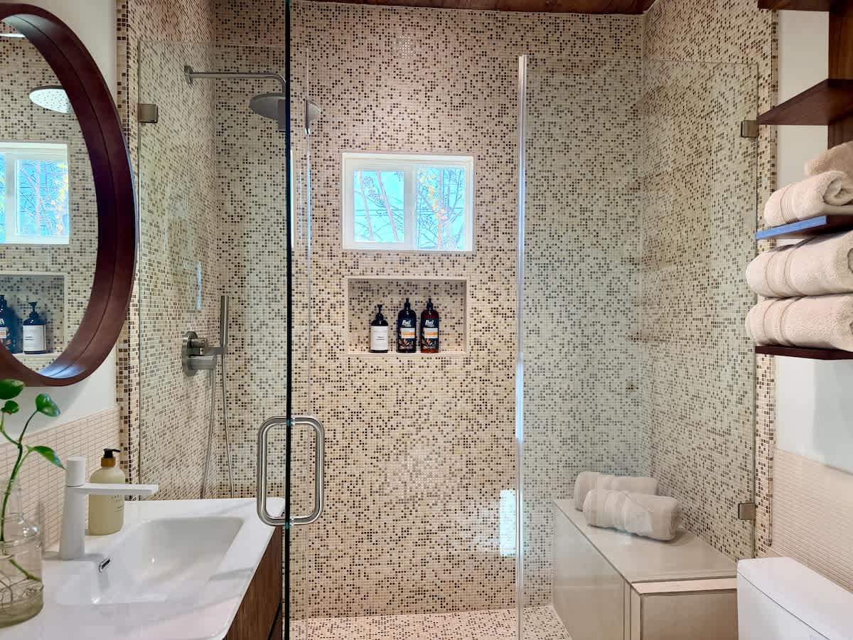 poolside villa w/hot tub, Easy World Cup Access
