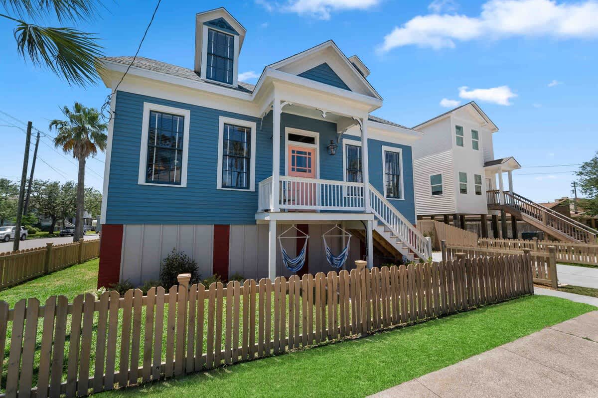 As Seen On Restoring Galveston - Rustic Luxury