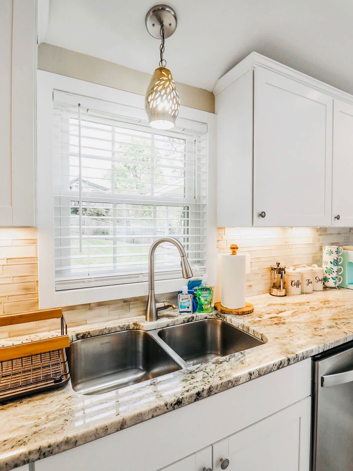 Home on Sunset: Warm, Relaxed, Family Ready