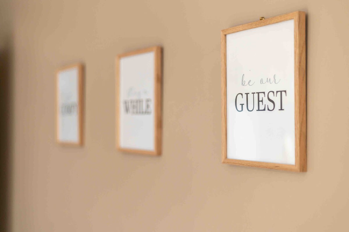 Sunset Hill Cottage: East: Cozy, Modern, Walkable to UNCG