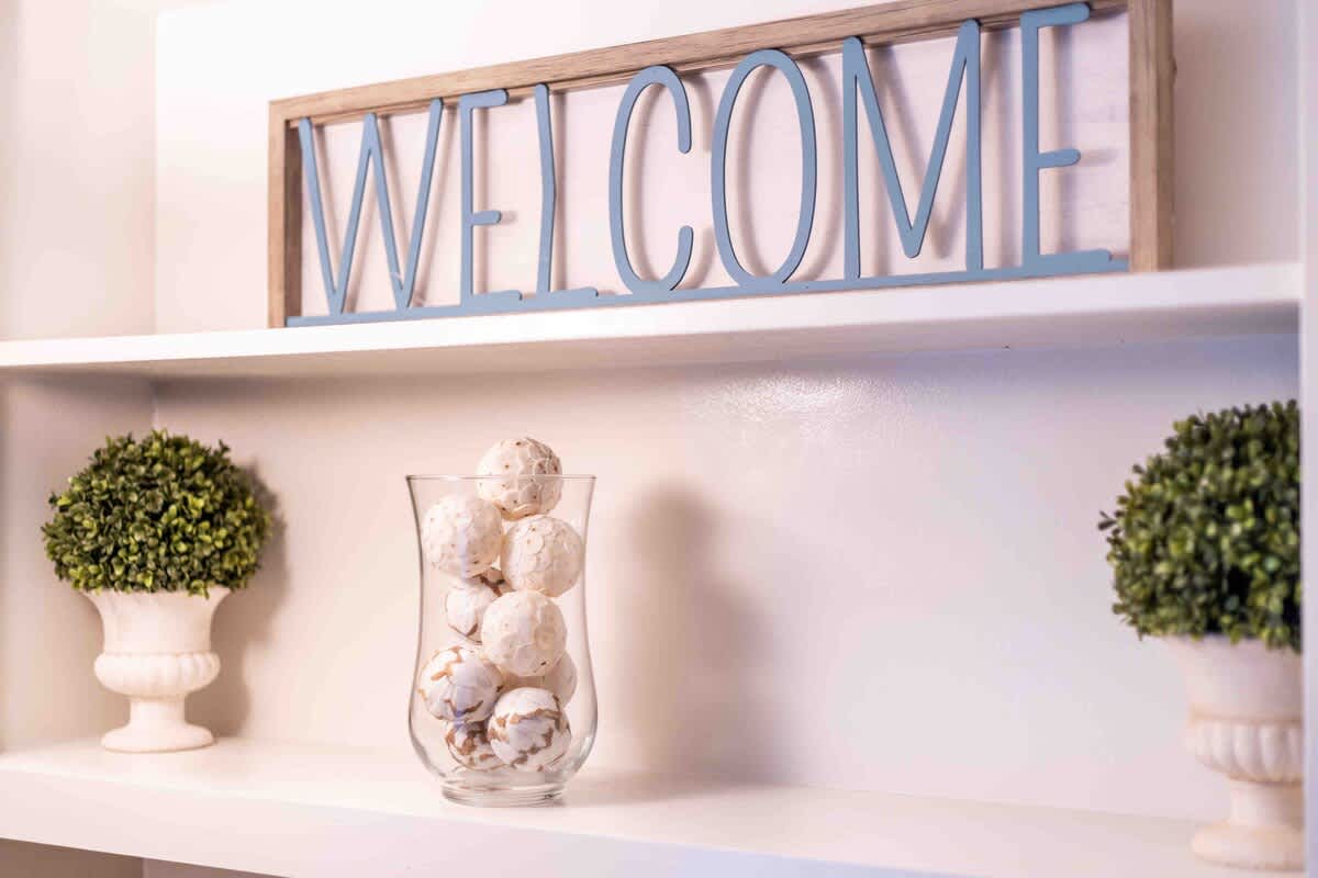 Sunset Hill Cottage: East: Cozy, Modern, Walkable to UNCG