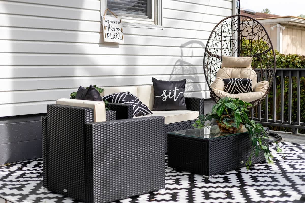 Emerywood Retreat: Chic Interiors in a Premier Neighborhood