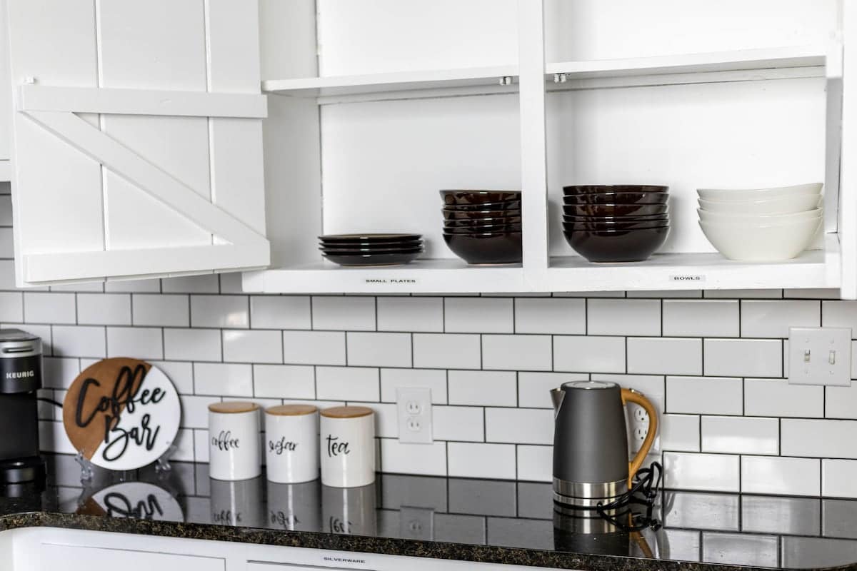 Emerywood Retreat: Chic Interiors in a Premier Neighborhood