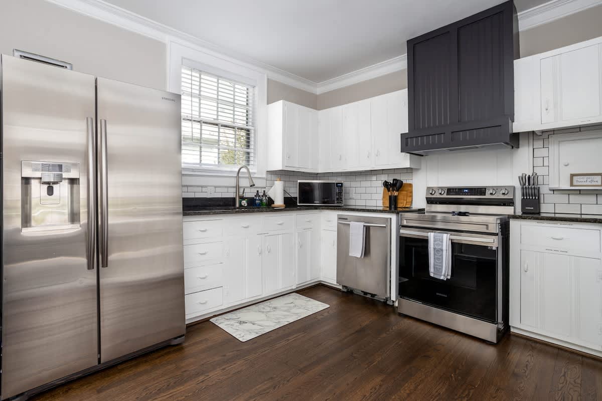 Emerywood Retreat: Chic Interiors in a Premier Neighborhood