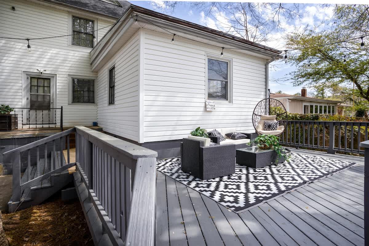 Emerywood Retreat: Chic Interiors in a Premier Neighborhood