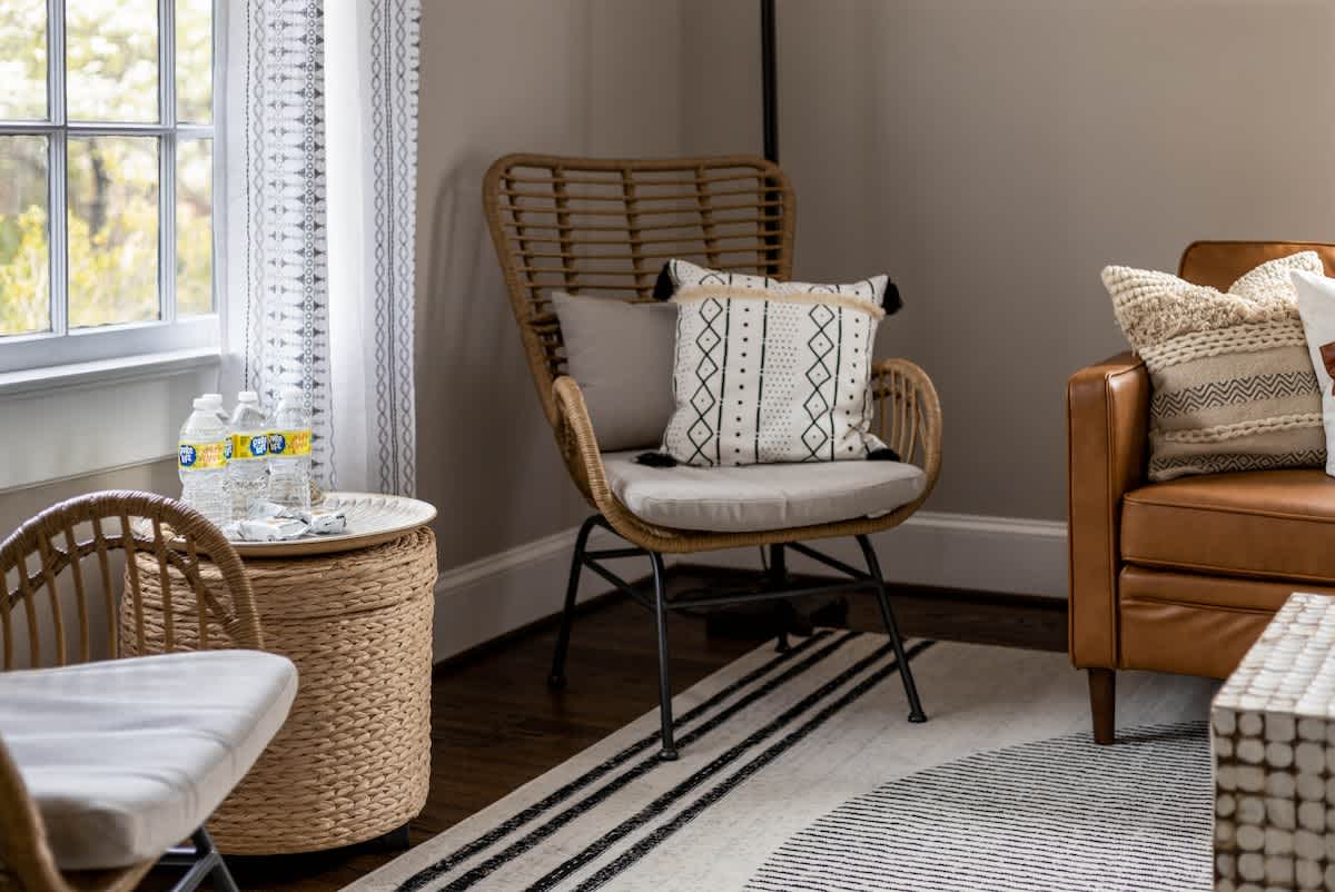 Emerywood Retreat: Chic Interiors in a Premier Neighborhood