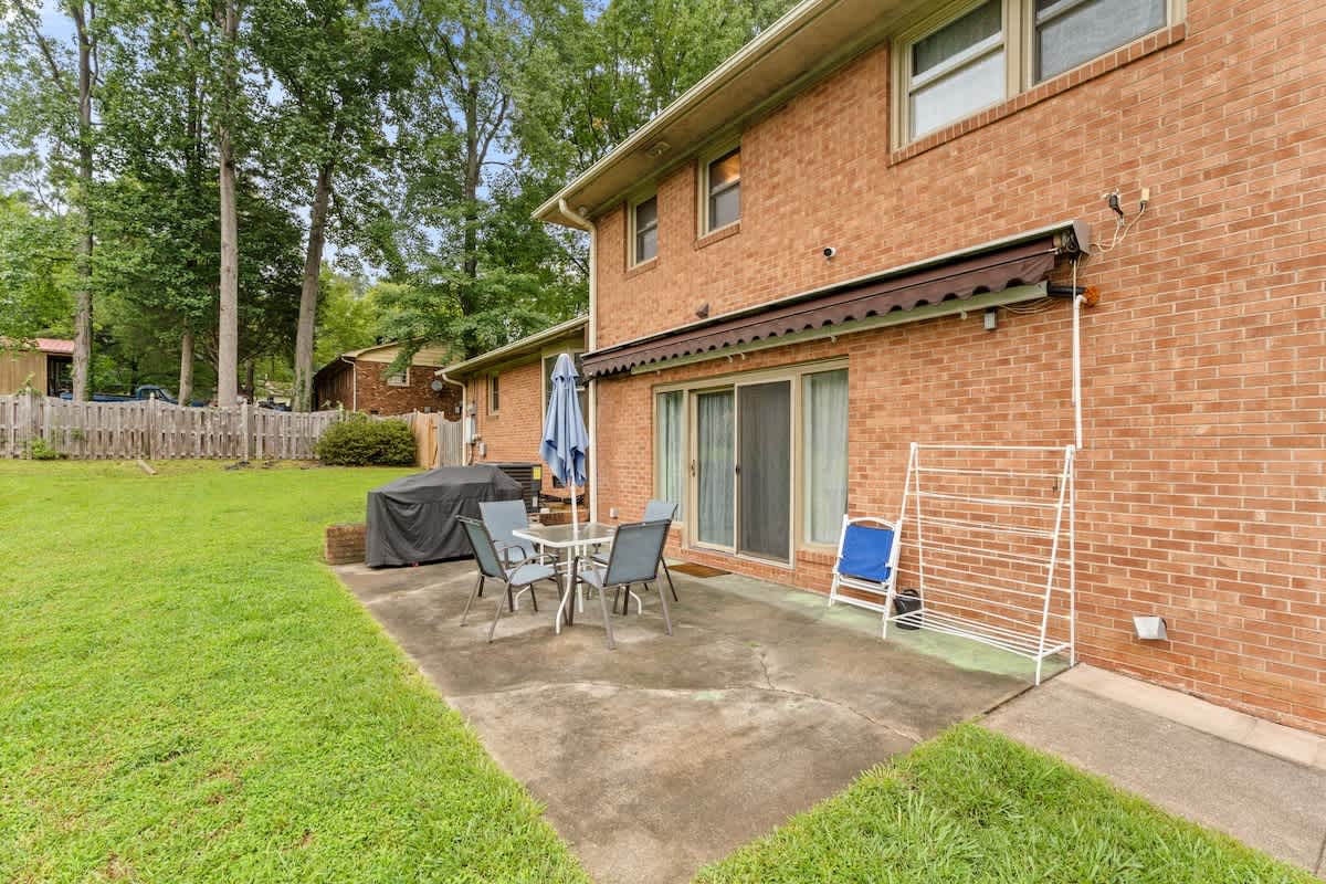 Arden Place Oasis: Private Pool & Serene Outdoor Living