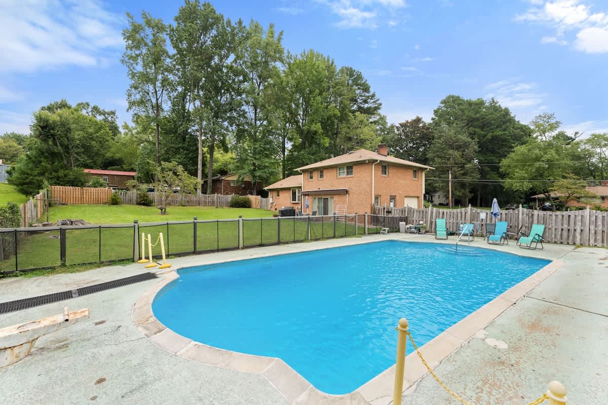 Arden Place Oasis: Private Pool & Serene Outdoor Living