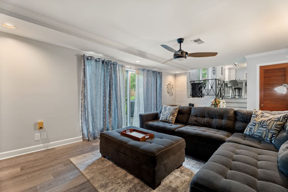 Arden Place Oasis: Private Pool & Serene Outdoor Living