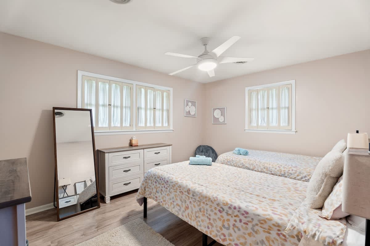 Arden Place Oasis: Private Pool & Serene Outdoor Living