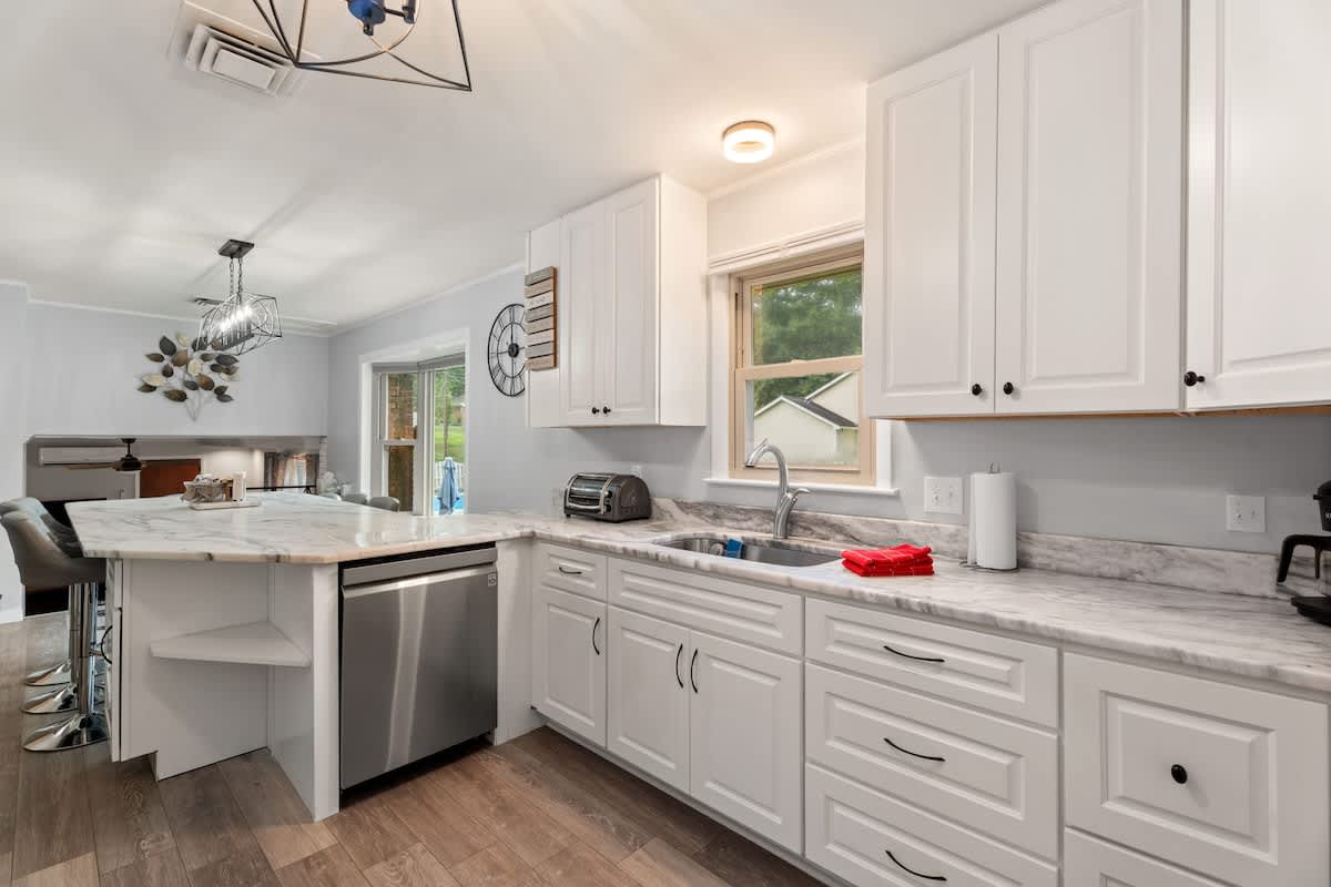 Arden Place Oasis: Private Pool & Serene Outdoor Living