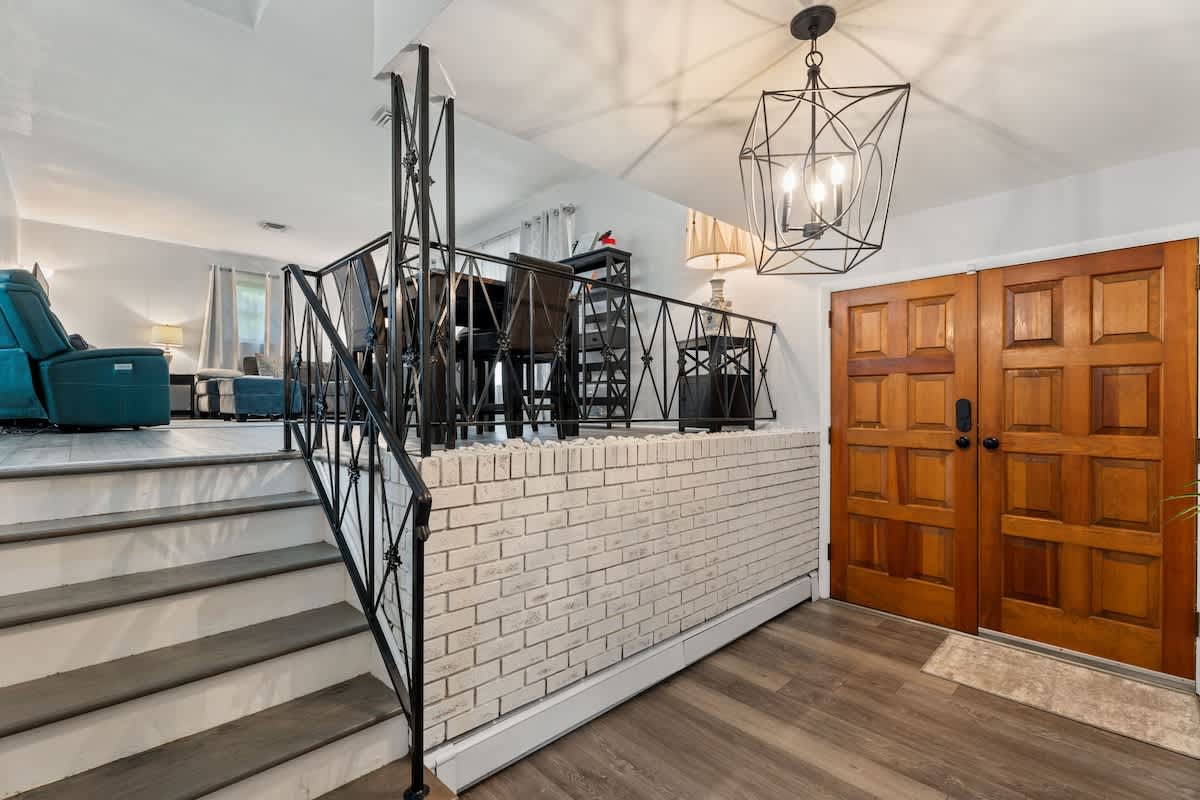 Arden Place Oasis: Private Pool & Serene Outdoor Living