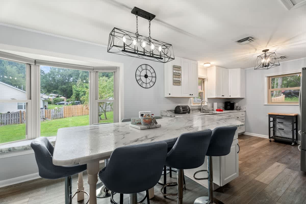 Arden Place Oasis: Private Pool & Serene Outdoor Living