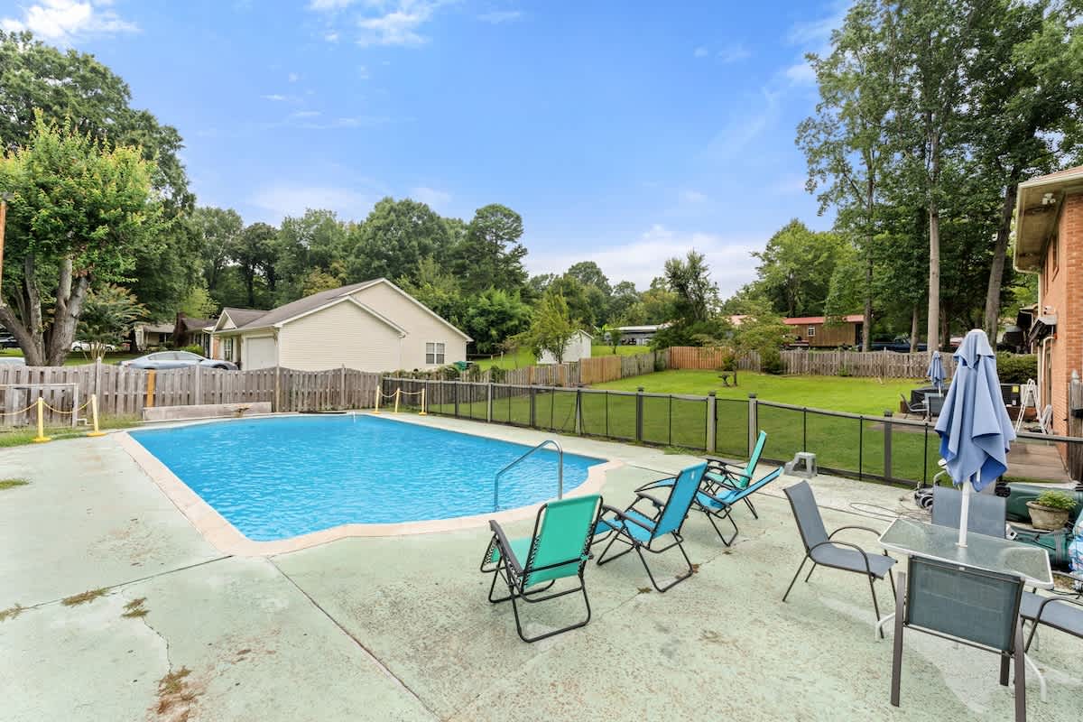 Arden Place Oasis: Private Pool & Serene Outdoor Living