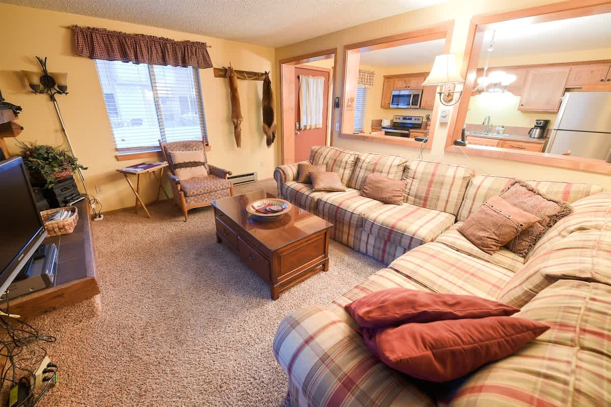 Trapper Condo Unit 3 - West Yellowstone, MT
