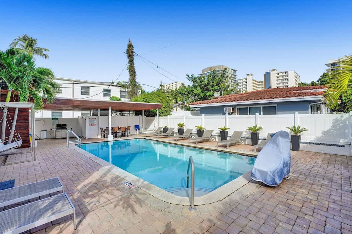 ace1245f-9b55-4003-b26a-1ee4a7c26f40