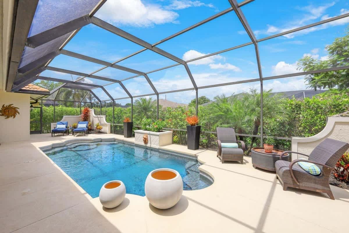 3BR Ritzy Marco Home l Lush Pool — Marco Island, FL — vacation rental