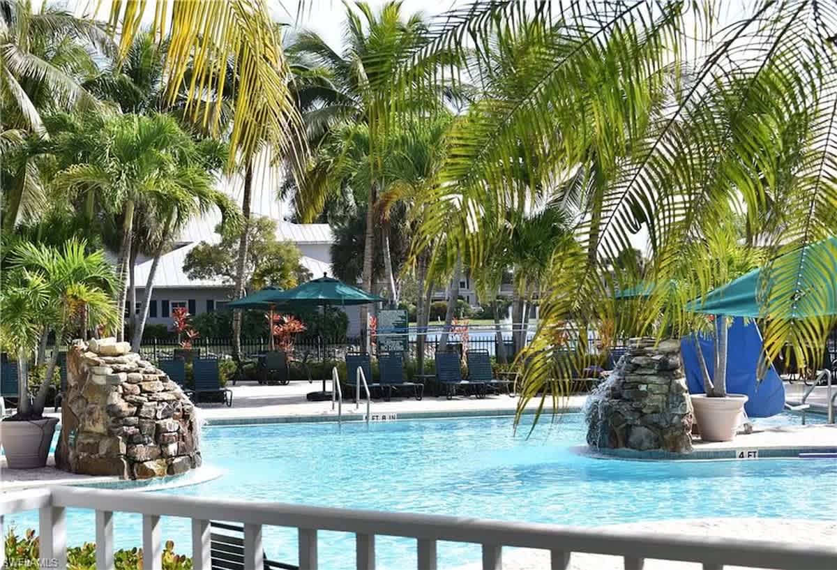 Exquisite 3BR Condo in Naples l Resort Amenities — Naples, FL — vacation rental