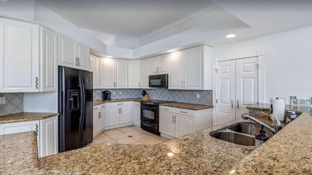 View 8