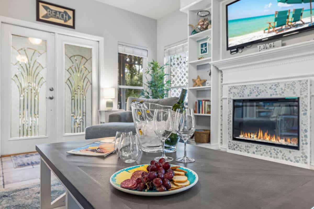 3 Min to Beach | Private Pool & Outdoor Kitchen - Picture 17
