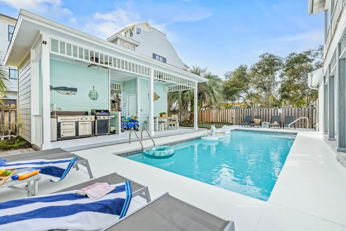 3 Min to Beach | Private Pool & Outdoor Kitchen - Picture 36