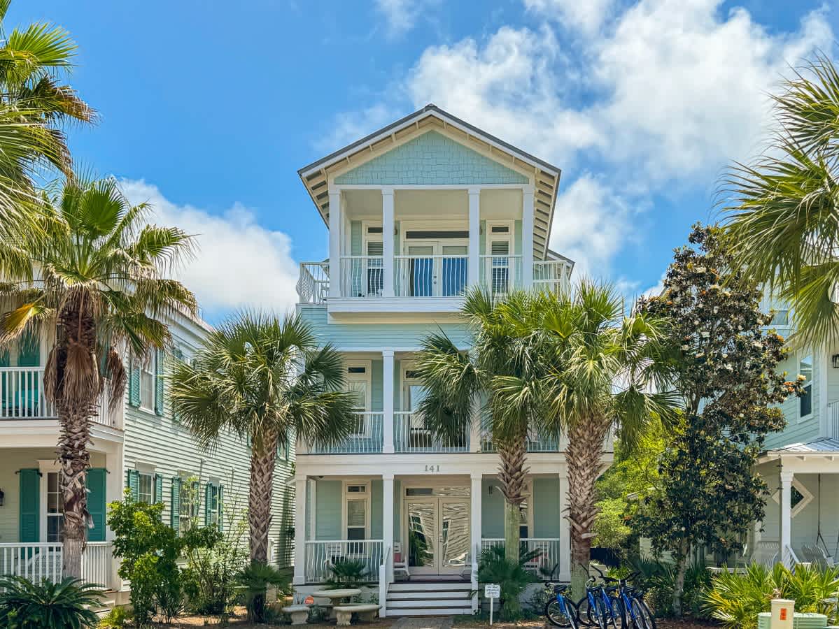 5BR Home w/ Beach Access, Pool, Bikes & Tram