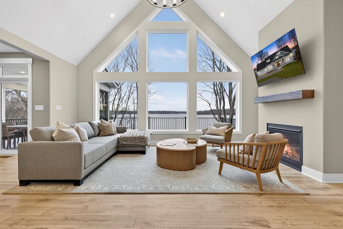 NEW 5BR Lakefront Lake Anna, Beach, Dock, Views — Bumpass, VA — vacation rental