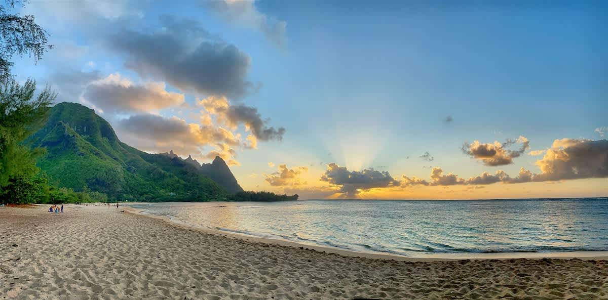 Beach Front! Tunnels Beach Haven + Pool & Hot Tub! — Hanalei, HI — vacation rental