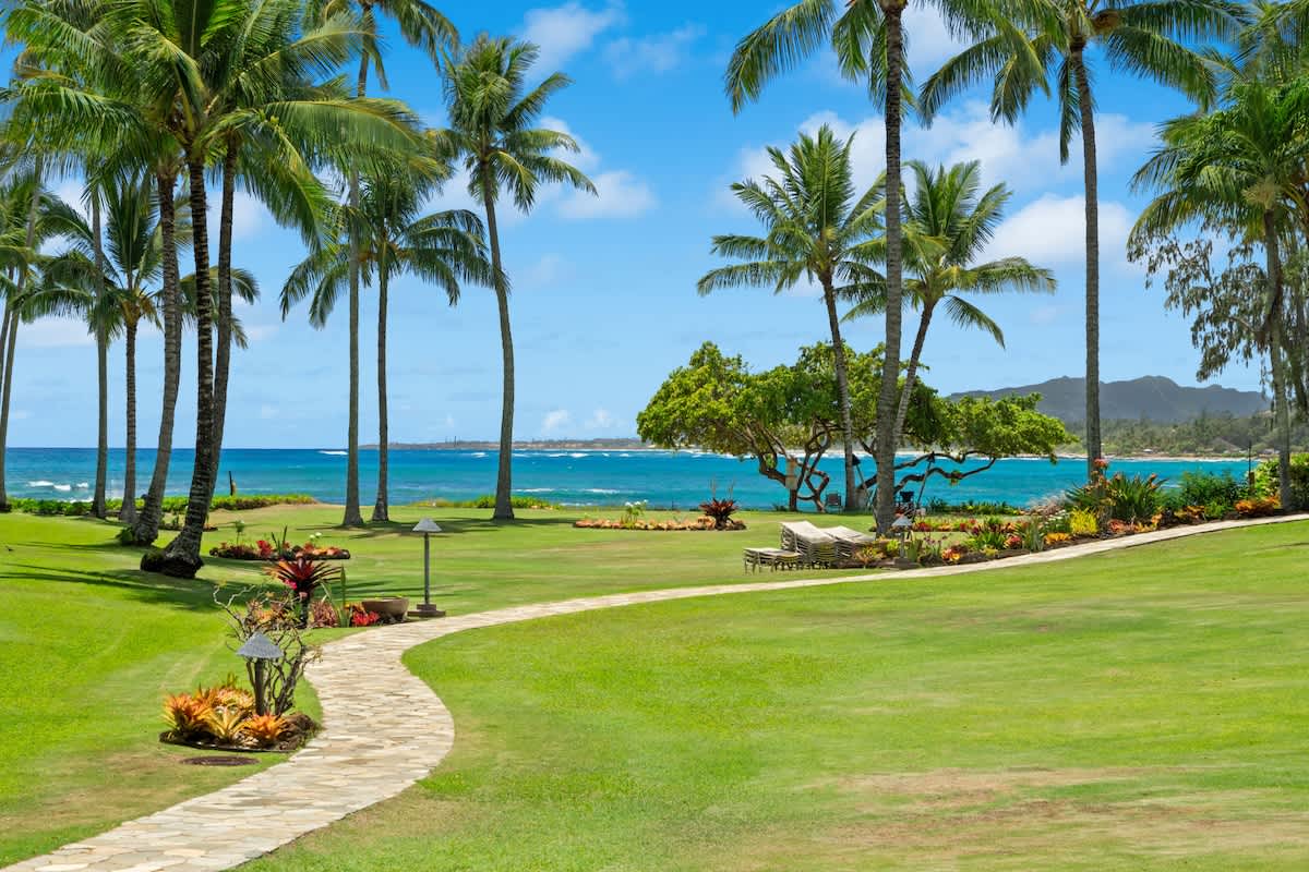 Beachfront Lae Nani! 3BD Condo w/ AC & Heated Pool — Kapaʻa, HI — vacation rental