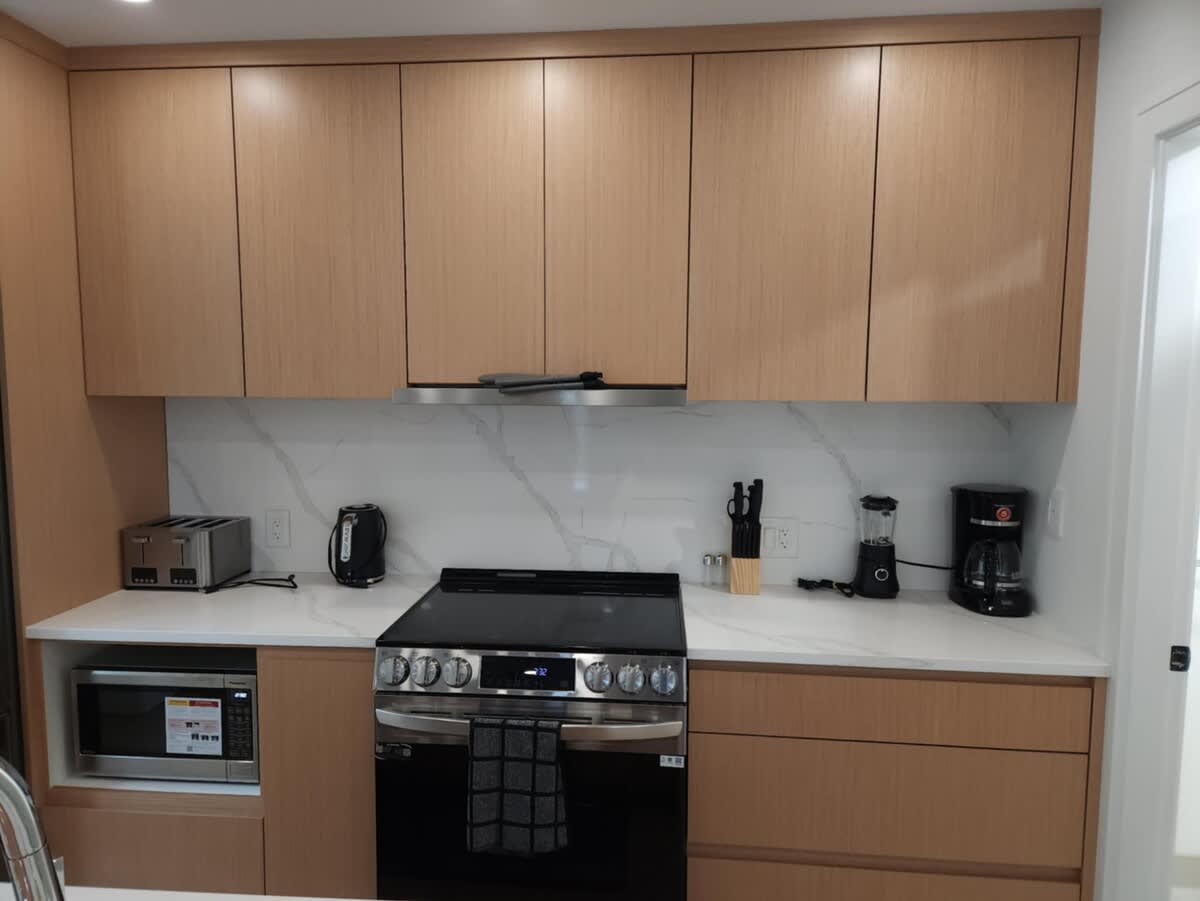 Spacious Sophistication: 2-Bedroom Townhouse 5