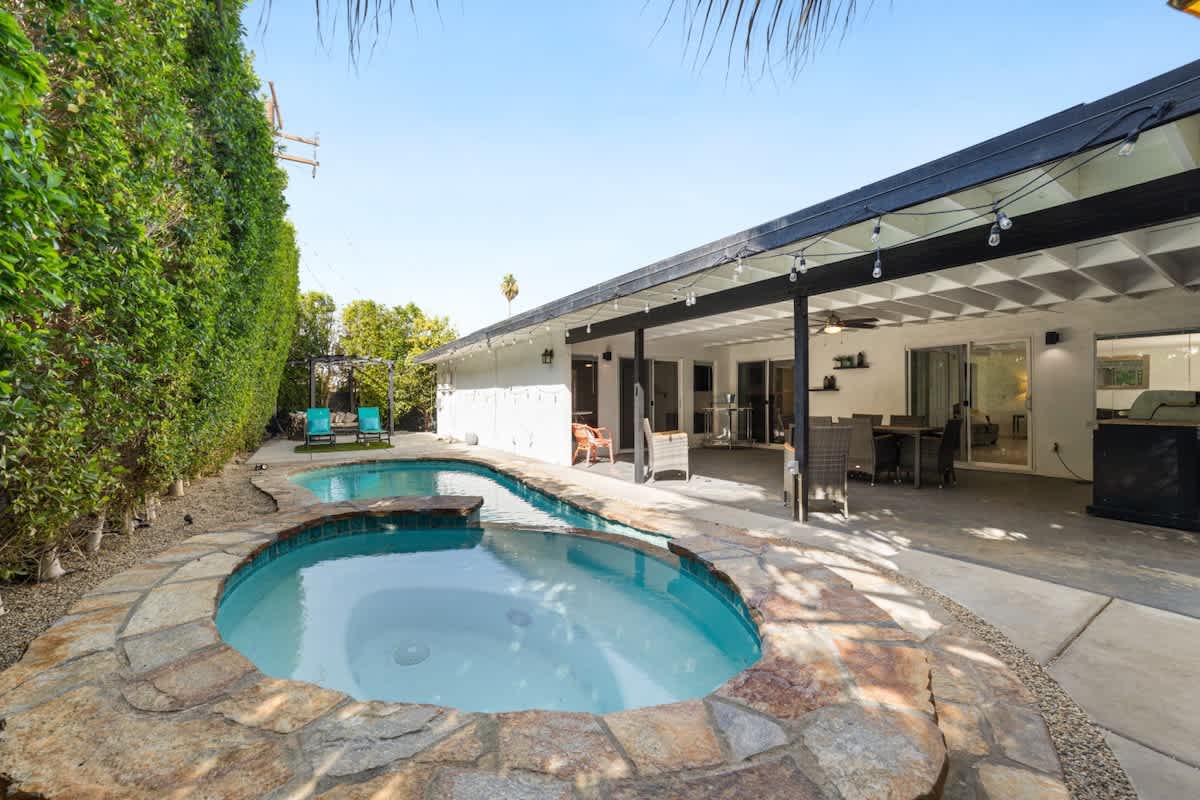 Palm Springs Mid-Century Retreat with Pool and Spa — Palm Springs, CA — vacation rental