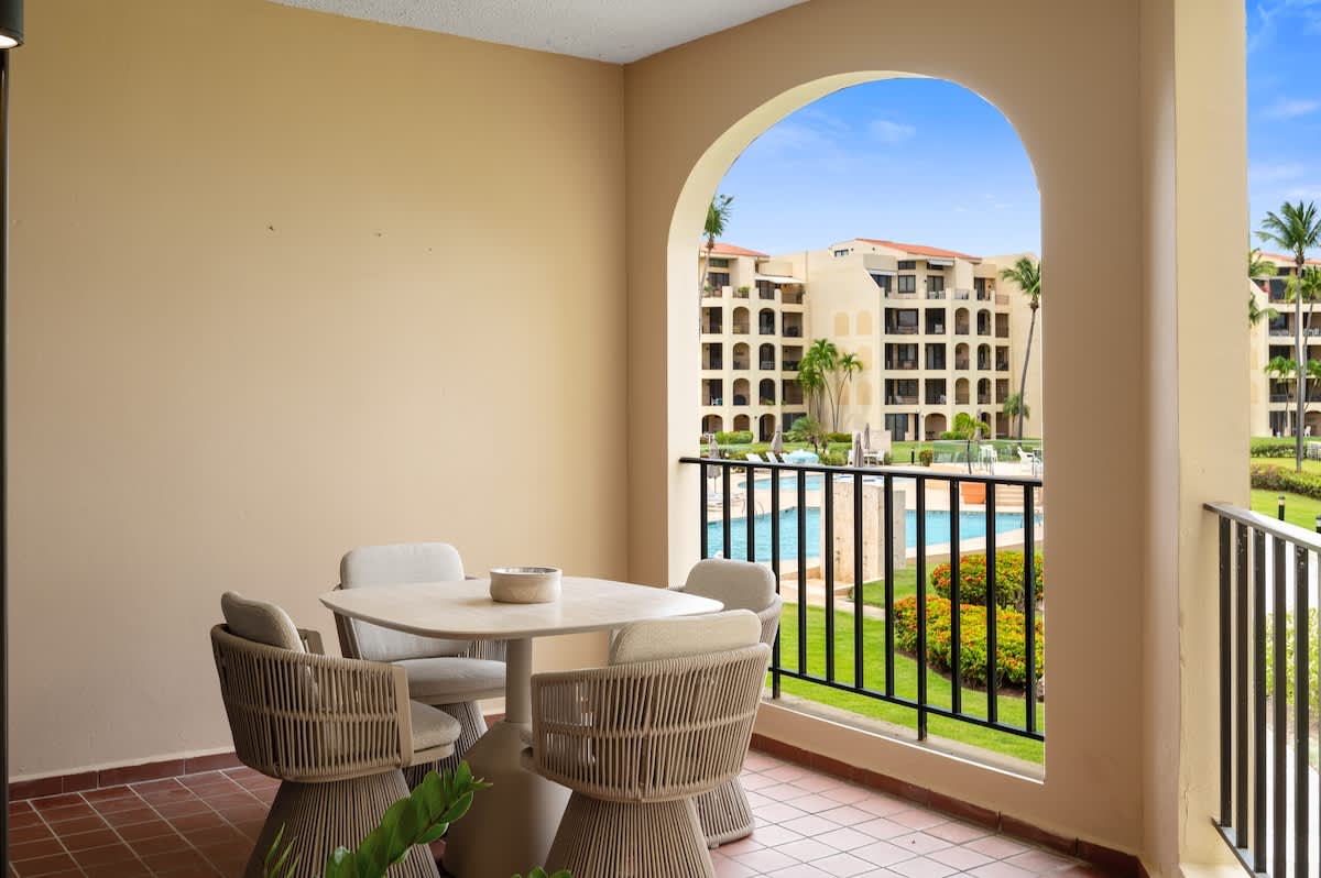 Beachfront Paradise | 2BR Crescent Beach | Seaside