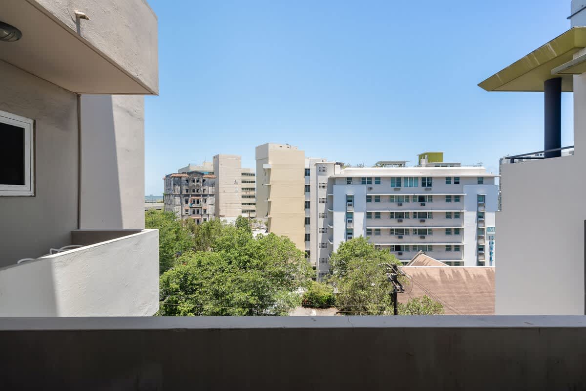 Near The Beach | Smart TV | Free Parking | AC
