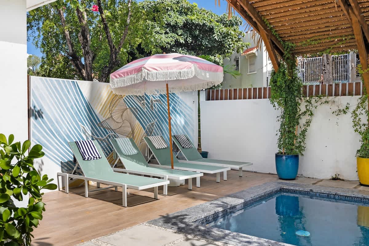 Urban Retreat | Pool & Ocean Near 6