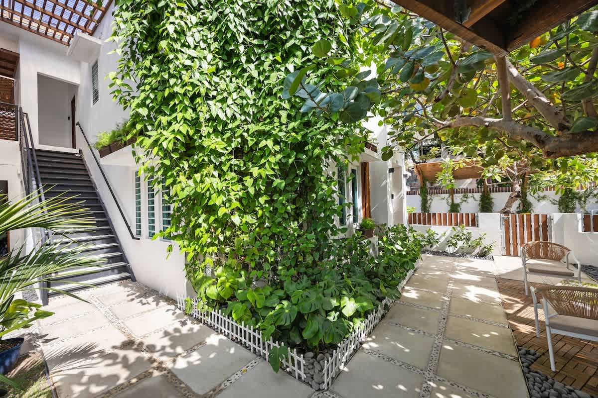 Urban Retreat | Pool & Ocean Near 4