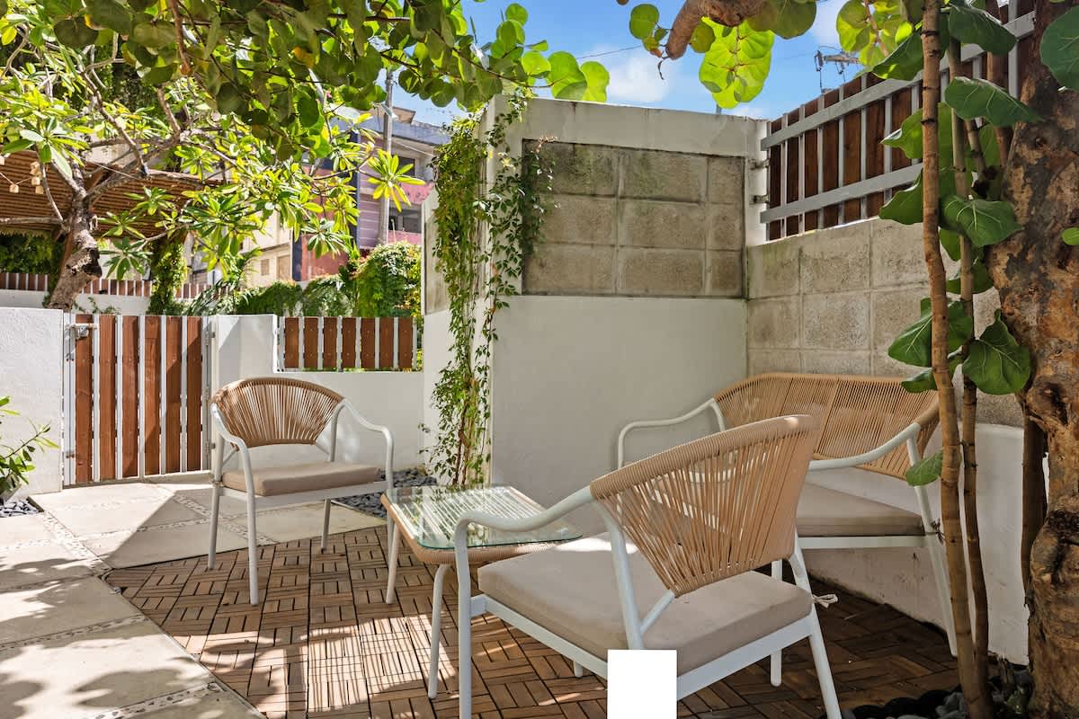 In Condado Beach | Beautiful Pool With Tanning Bed 4