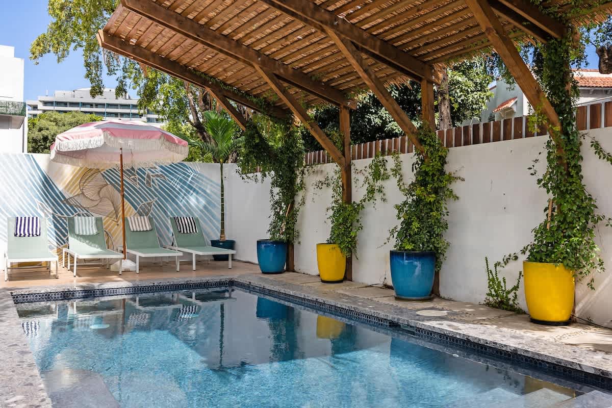 Luxury Condado | Walk to the Beach | Shared Pool