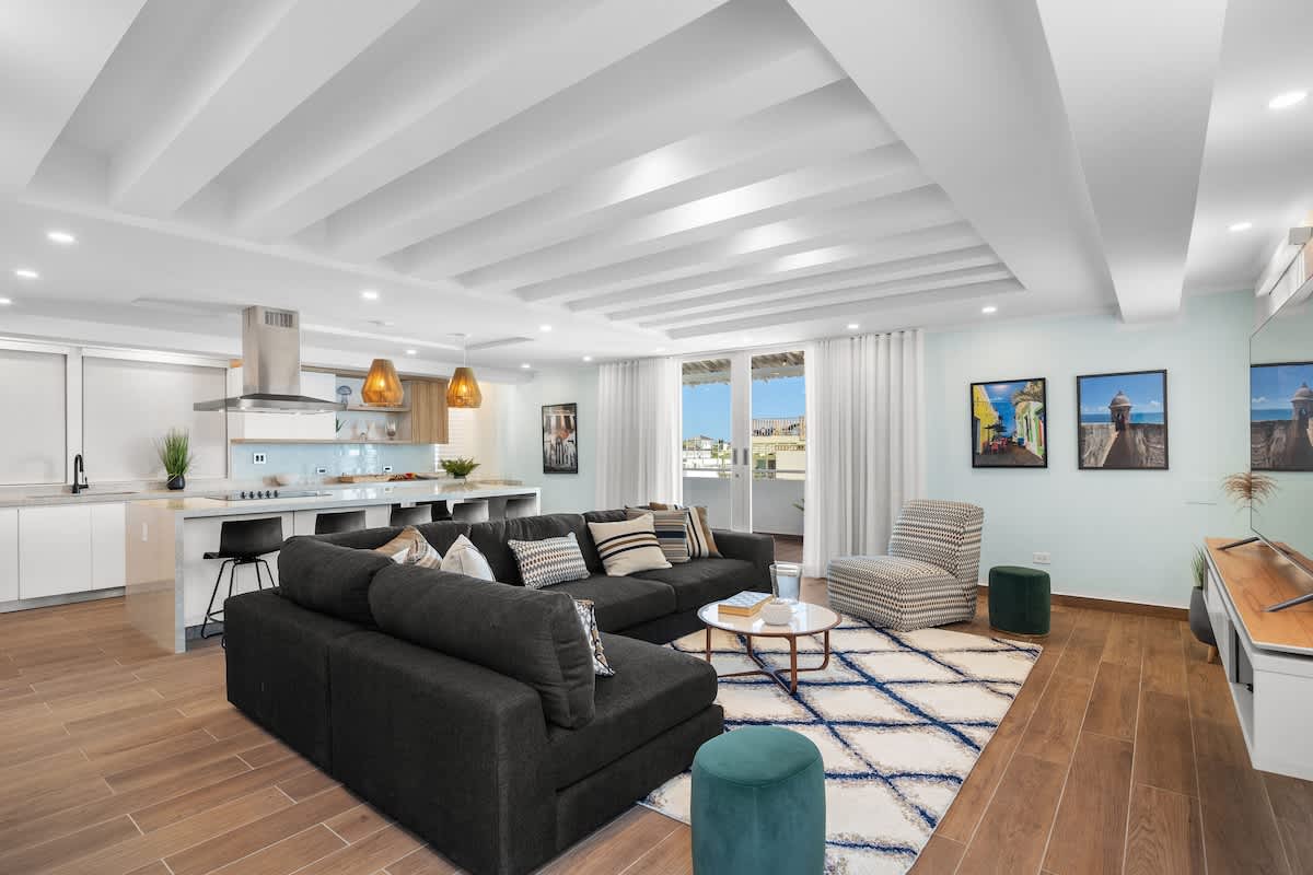 Amazing Beach Getaway | For Large Groups | Otium