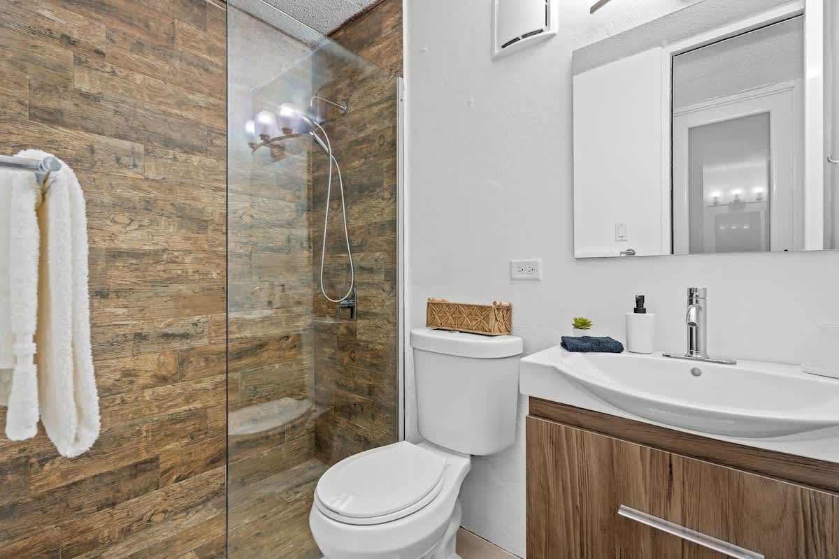 Balcony | Pet-friendly | Parking | Leisure