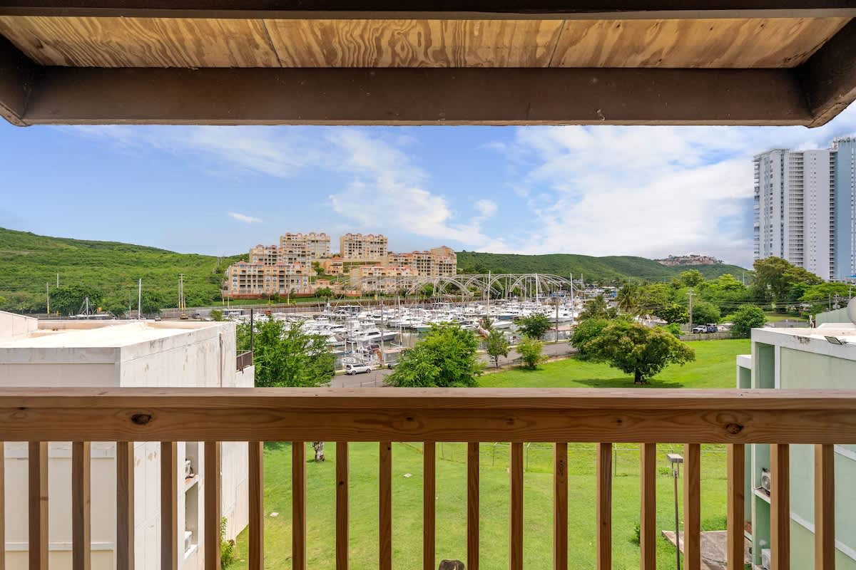 Balcony | Pet-friendly | Parking | Leisure