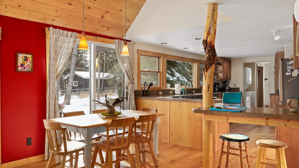 Chickadee Chalet