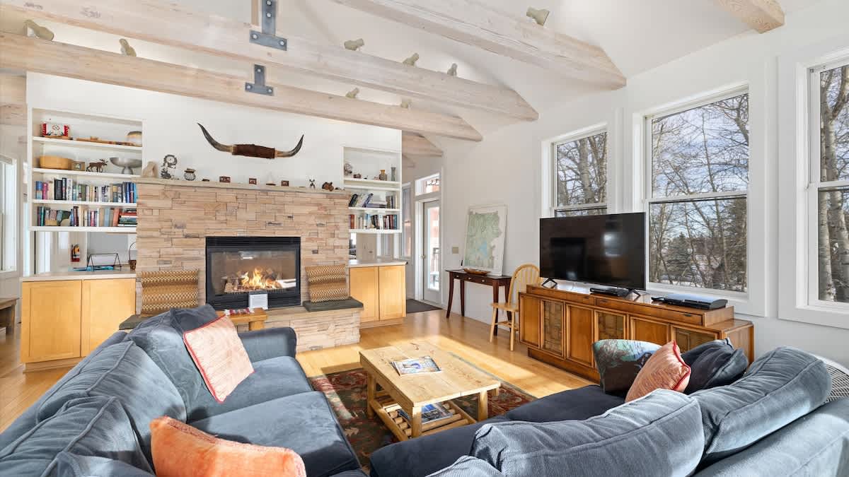 Mountain Treetop — Red Lodge, MT — vacation rental