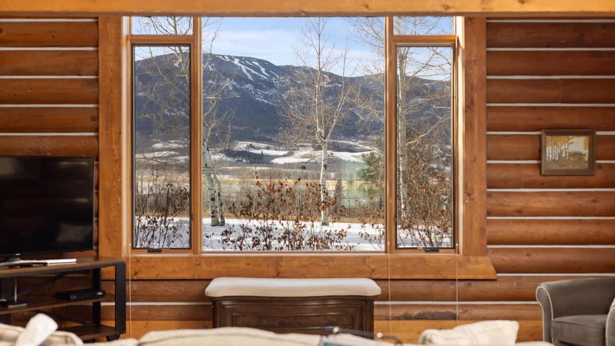 Grizzly Peak Cabin