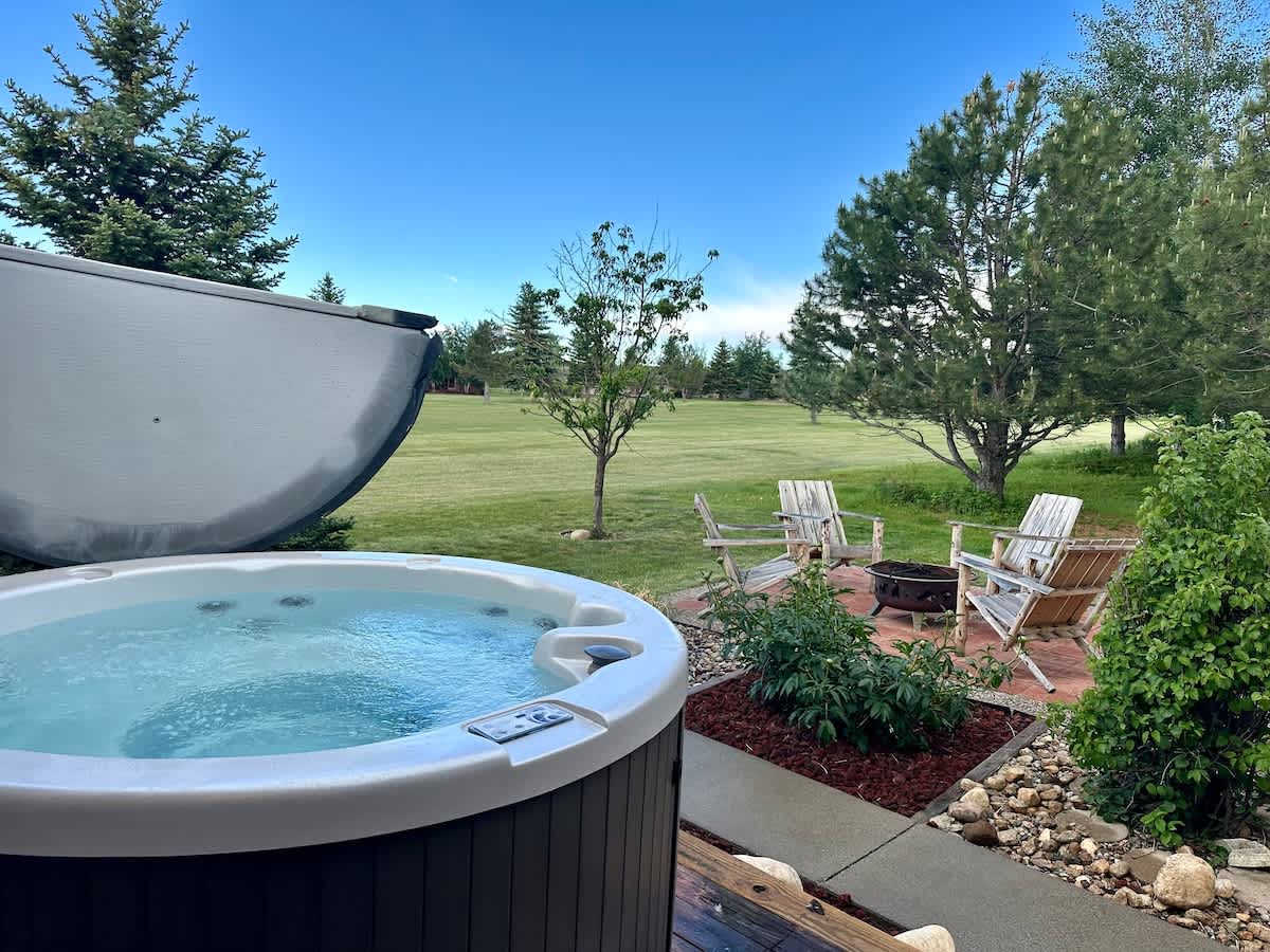 Sans Souci Cabin — Red Lodge, MT — vacation rental