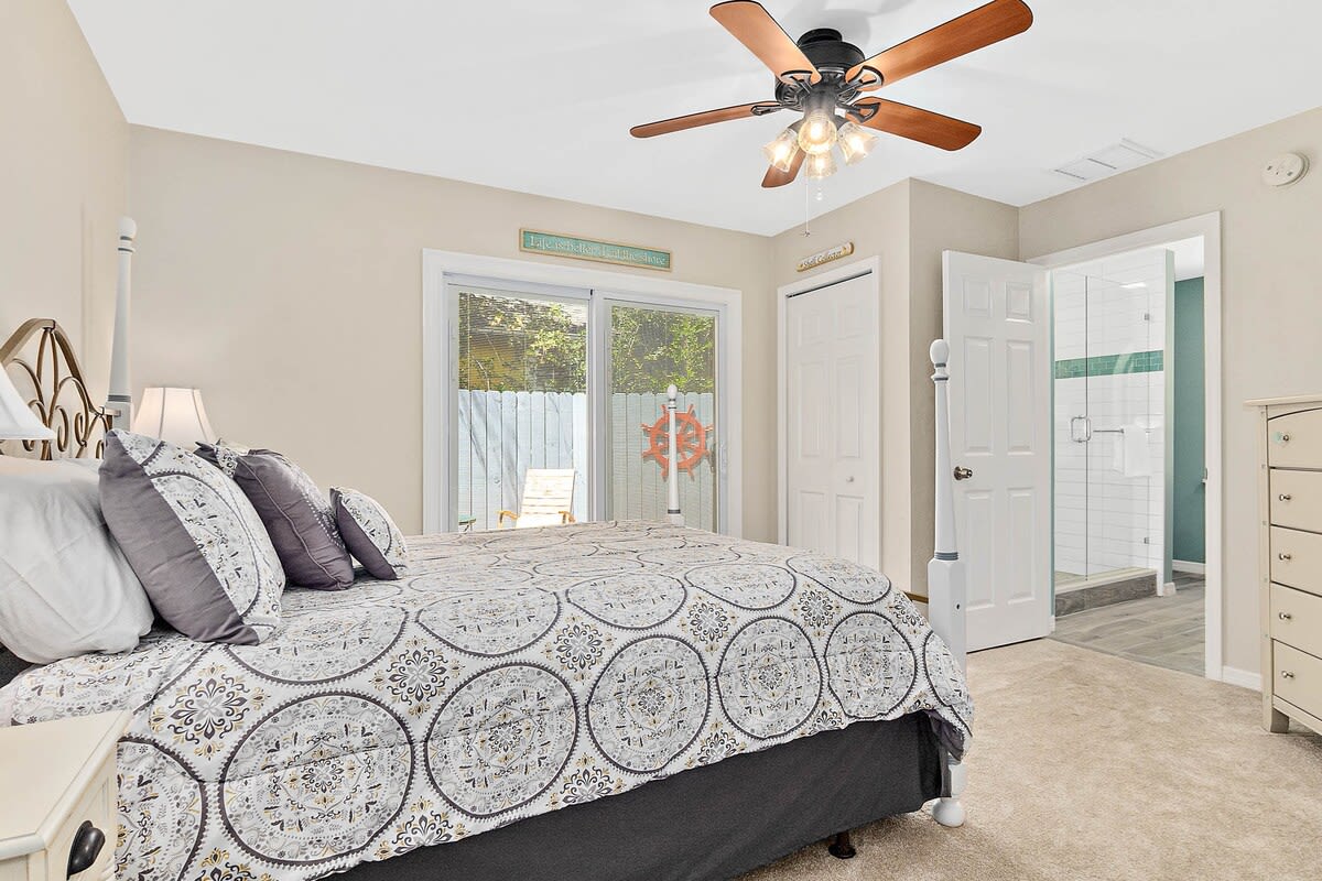 Island Sun House - Walk to State Park and Beach! — photo 15