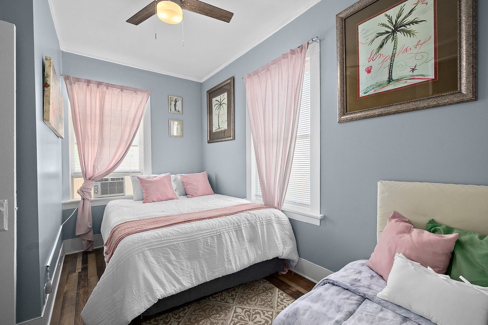 Casa Bella - Chic Apt- Steps to Historic District! — photo 18
