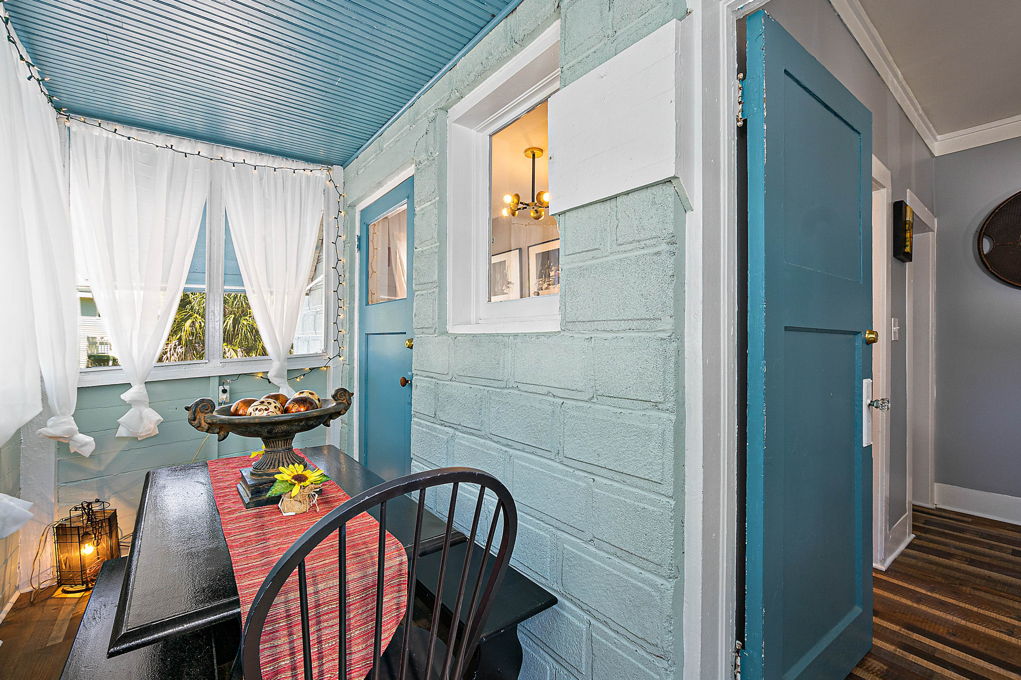 Casa Bella - Chic Apt- Steps to Historic District! — photo 14