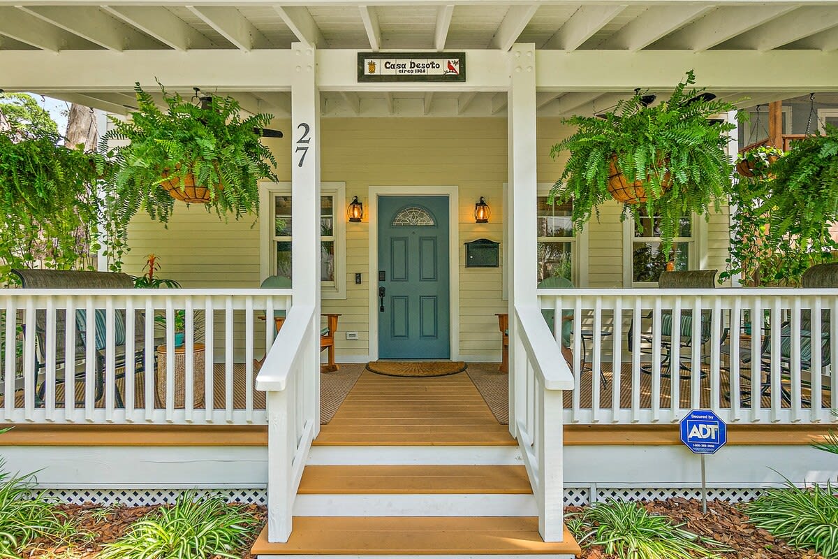 Casa DeSoto - Luxury Downtown Oasis — photo 7