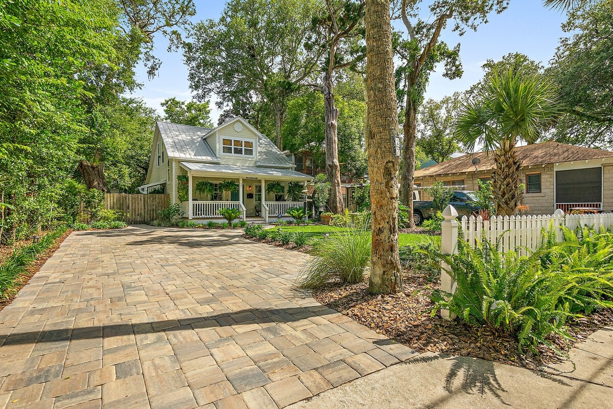 Casa DeSoto - Luxury Downtown Oasis — photo 9